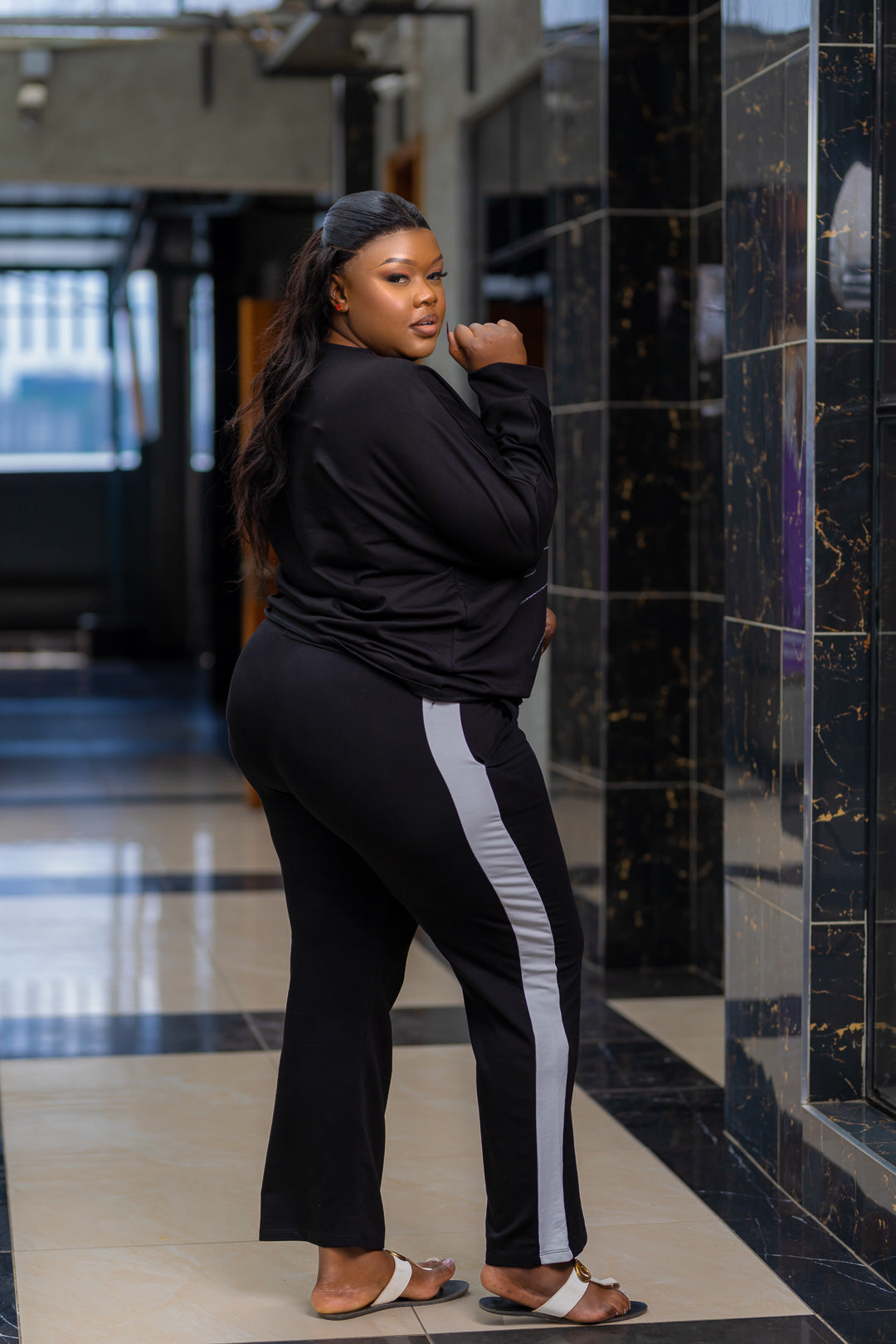 ASHLEY 2PC SET
