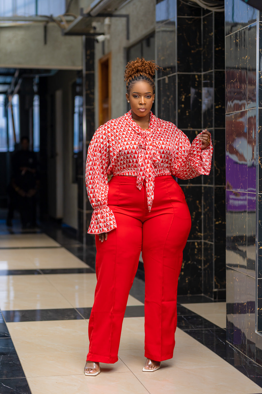 NANA  BLOUSE.